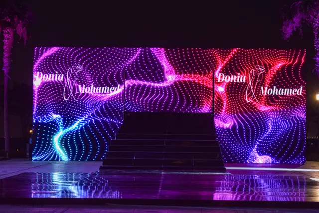 LED screens · Image 3