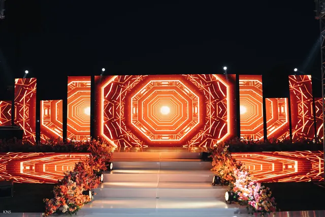 LED screens · Image 21