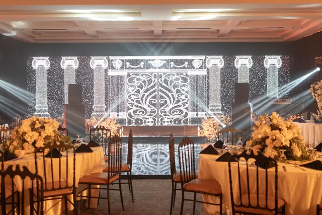 LED screens · Image 28