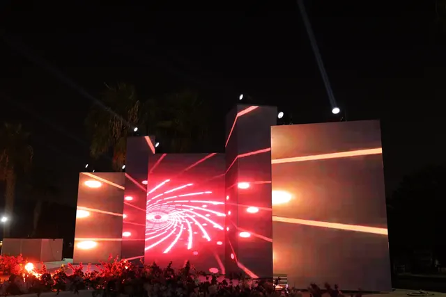 LED screens · Image 5